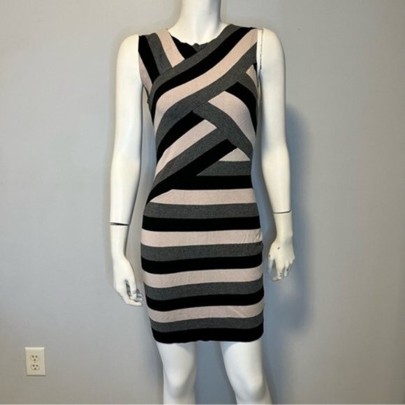 Ted Baker London Caligo Striped Bodycon Dress Size 2 - Picture 2 of 13